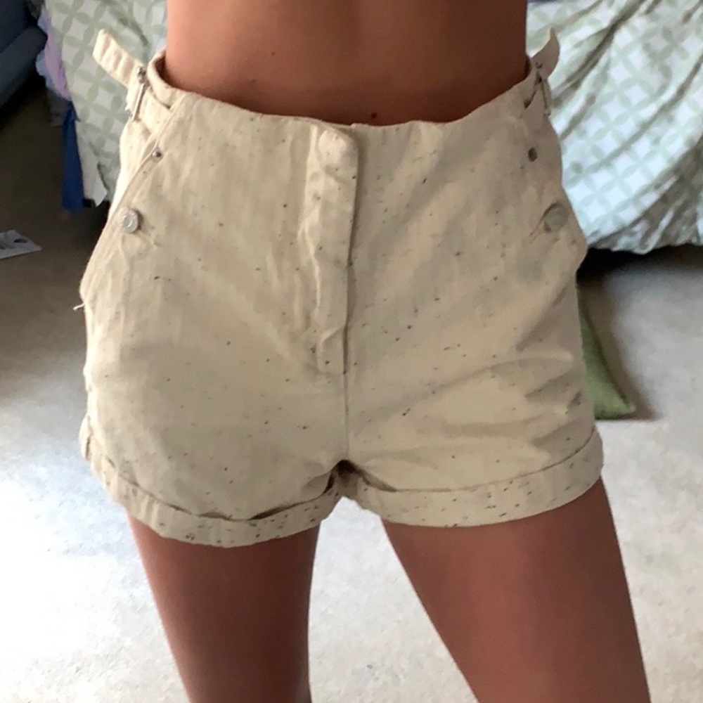 canvas shorts!! 🤩